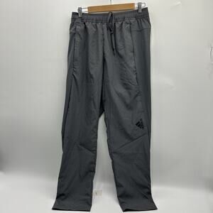 NEW Men's Adidas Gray Designed 4 Movement Training Pants Size Medium